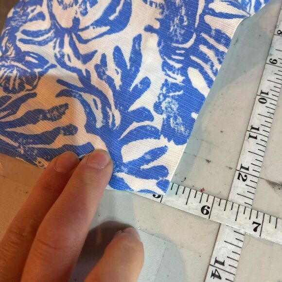 Lilly Pulitzer Women's Callahan Chino Shorts Resort White Blue On a Roll Size 2 - Picture 10 of 11